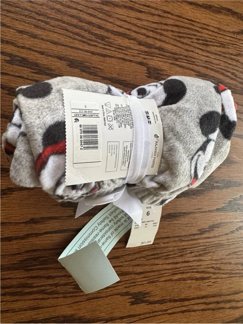 NWT Boys Size 6 Disney Mickey Mouse Christmas Santa Hat Pajama Pants Gray